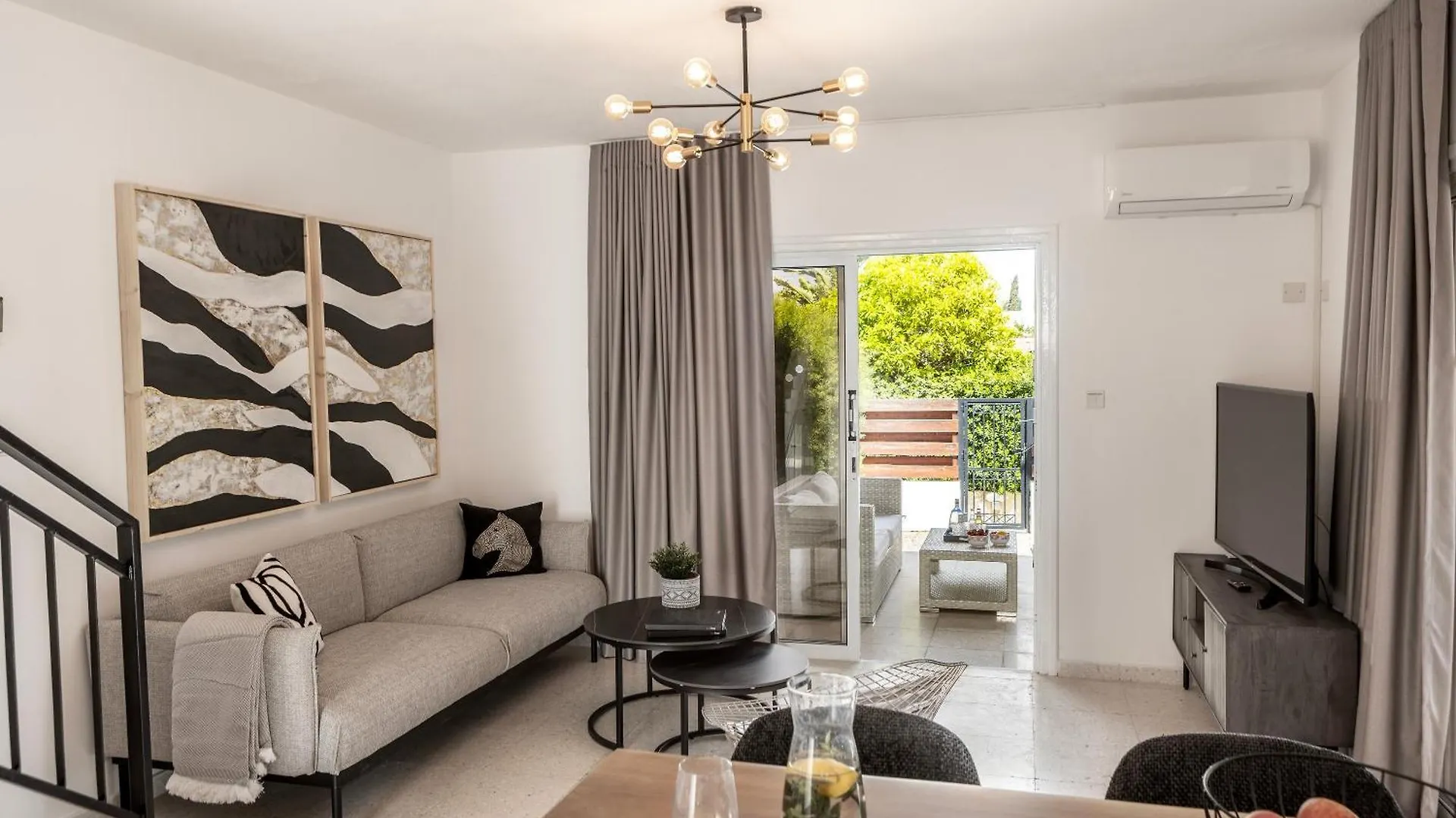 Larnaca Villa Marina Meneou Cyprus