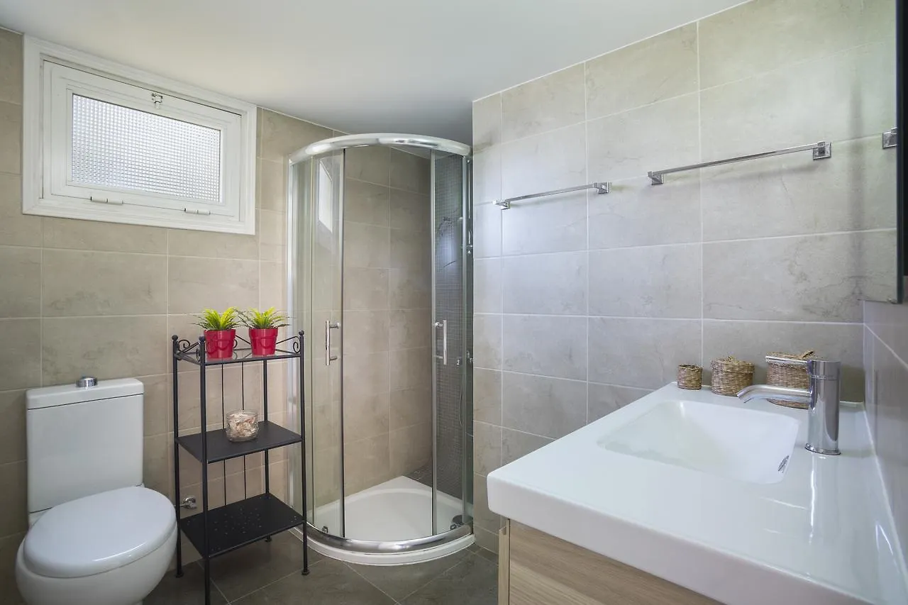Larnaca Villa Marina Meneou